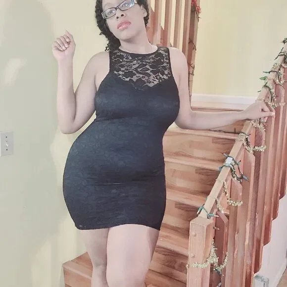 Black Lace Mini Dress - Picture 6 of 6